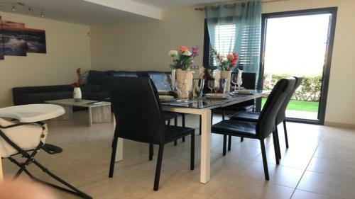 Excepcional Chalet Adosado de Lujo "vente Al Para�so"