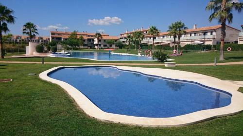 Excepcional Chalet Adosado de Lujo "vente Al Para�so"