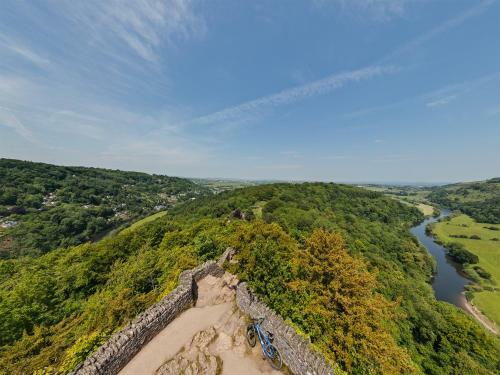 Posada The Saracens Head Inn