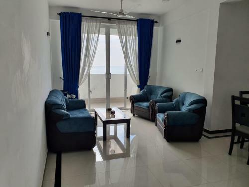 New 2 Bedroom Apartment, 100m Away From The Beach
