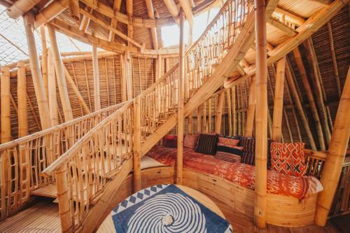 Villa Tower House - 4 Bds Eco Bamboo House, River View