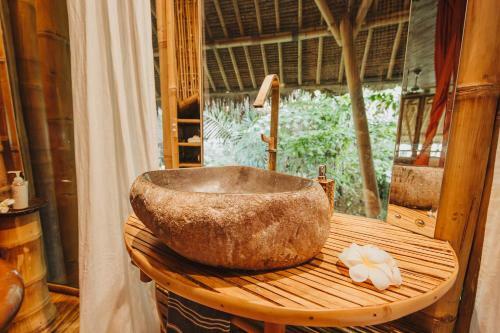 Villa Tower House - 4 Bds Eco Bamboo House, River View