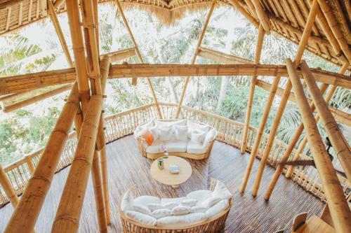 Villa Tower House - 4 Bds Eco Bamboo House, River View