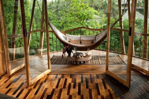 Villa Sharma Springs 5 Bds Luxurious Bamboo Mansion Pool
