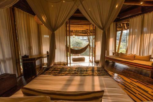 Villa Sharma Springs 5 Bds Luxurious Bamboo Mansion Pool