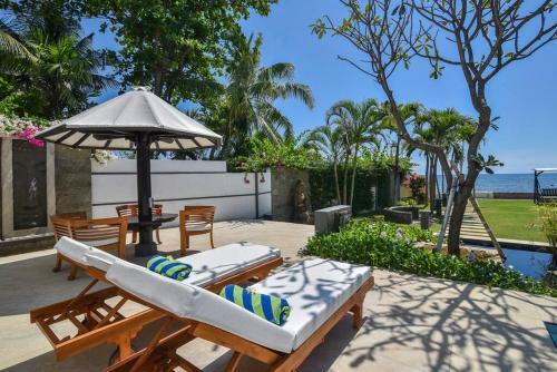 Villa Lovina Beach 2