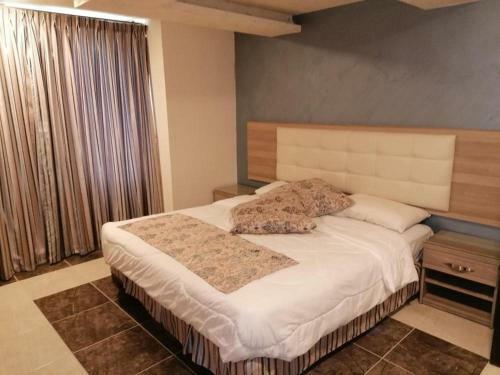 Bonsiana Hotel Suites