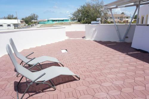 Exclusive Luxury Apartment Higher Heights, Barbados