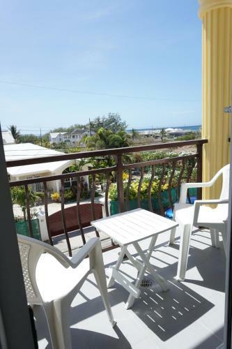 Exclusive Luxury Apartment Higher Heights, Barbados
