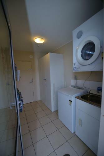Majestic Court 811 - Central Christchurch Studio