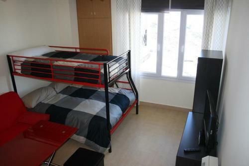 Apartamento Calle Cauchiles, Edif. Miramar Sky