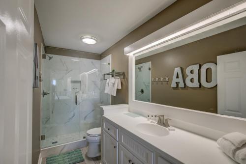 Immaculate Condo Prime Orange Beach Location With Spectacular Views