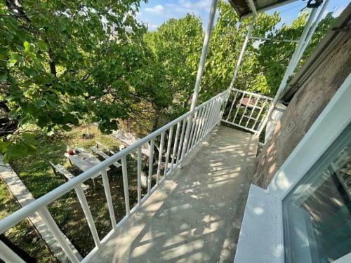 Townhouse 20min Drive To Yerevan