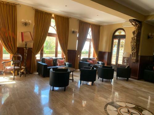 Apartament Mansion Beachfront - Apartments With Sea Views