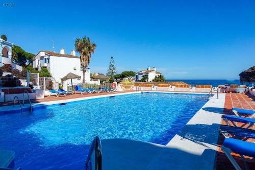 Apartament Mansion Beachfront - Apartments With Sea Views