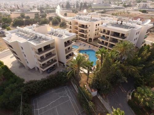 2-bedroom Apartment With Swimming Pool In Larnaca
