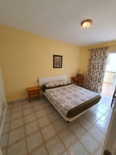 Cute And Relaxing Apartment Over Los Cristianos