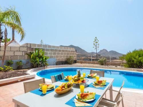 Hermosa Villa Chayofa Con Piscina Y Terraza