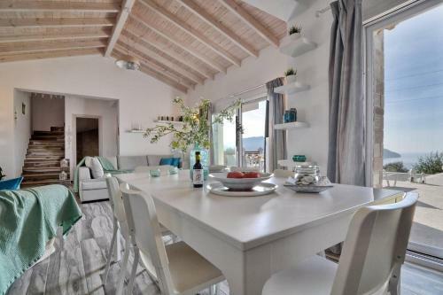 Lefkimmiatis Villas Corfu