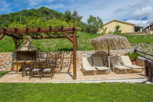 Villas Porto Odysseas Afionas Corfu
