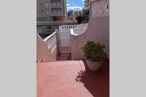 Nice Terraced House 300m From The Beach With Large Beaitiful Terrace