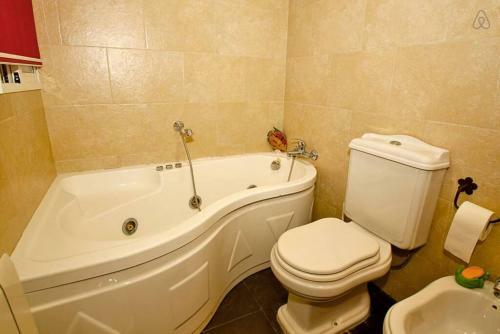 Arenales Great Home With Ac, Pool And Barbecue