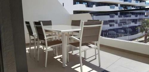 Beautiful Apartment Close To The Sea