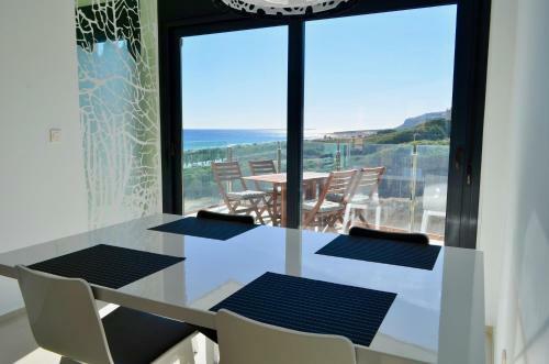 Beachfront Luxury Apartments