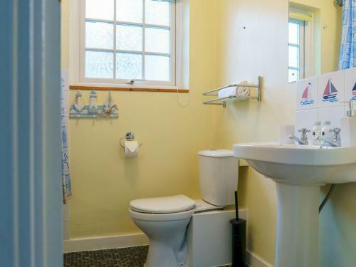 Apartamento Pass The Keys Modern 2 Bed Flat Overlooking Aberaeron Harbour