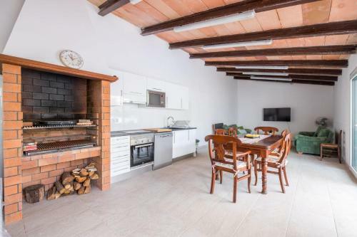 Villa Dolphin House