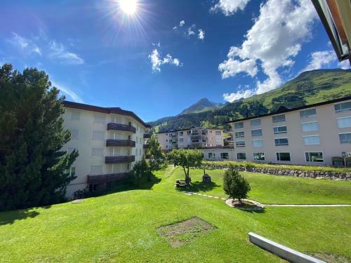 Apartamento Zentrale Top Wohnung Chesa Ravaisch