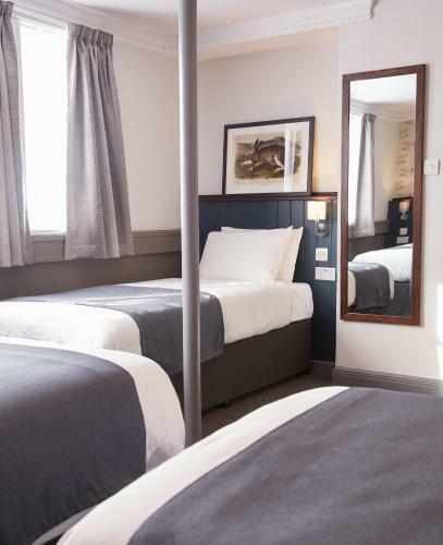 Hotel Corner House Inn By Good Night Inns