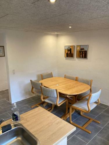 Apartamento L�kker Lejlighed 70kvm I Midtbyen