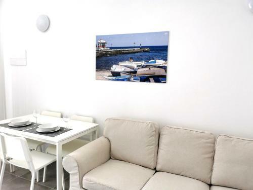 Apartamentos Anjomacar I