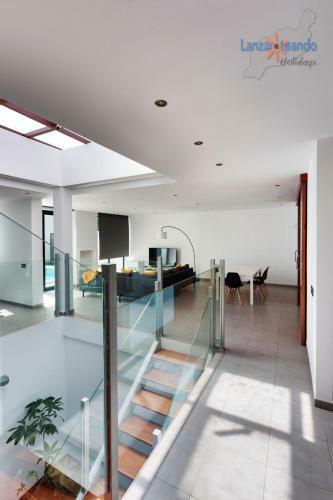 Villa Blanca, Designer Villa With Pool In Teguise