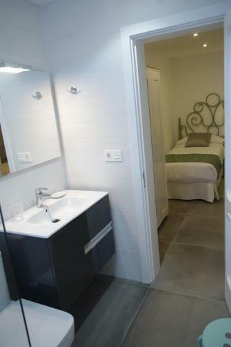 Bed & Breakfast Magma Rooms Playa Honda