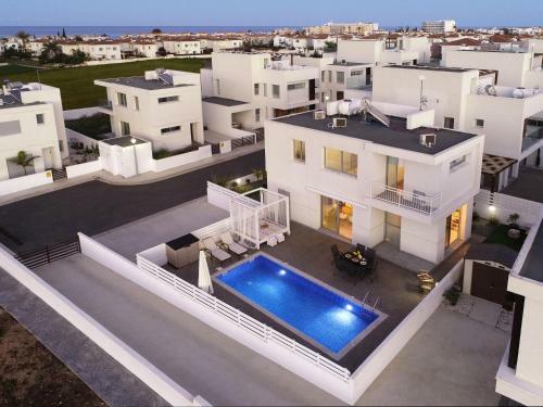 Sunnyvillas: 3br Modern Villa?private Pool - Villa Vanilla