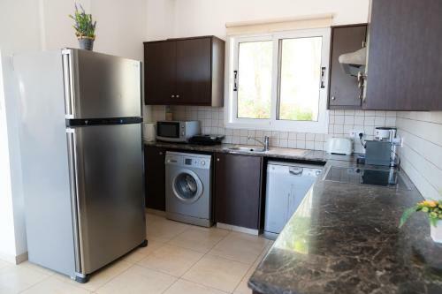 Fig Tree Villa Ekaterina 3 Bdrm