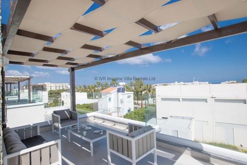 Beautiful Villa Minutes From The Beach, Protaras Villa 1405
