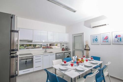 Villa The Zorba 2