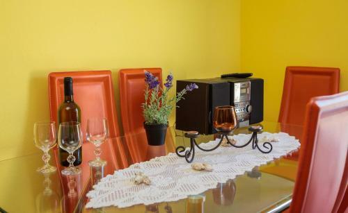 Apartamento A5 - Modern Apt With Terrace 3 Min Walk To Beach