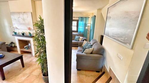 Hl 020 Luxury 3 Bedroom Villa , High Standard