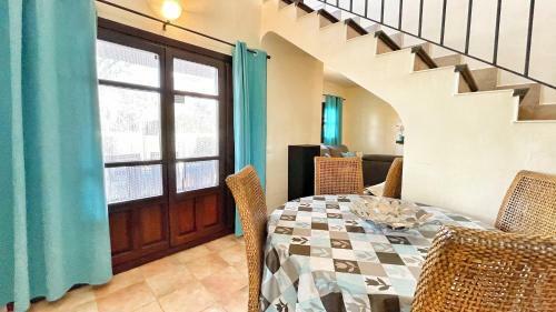 Hl 020 Luxury 3 Bedroom Villa , High Standard