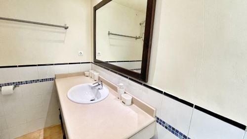 Hl 020 Luxury 3 Bedroom Villa , High Standard