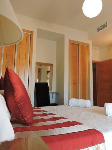Hl 010 3 Bedroom Apartment On Hda Golf Resort