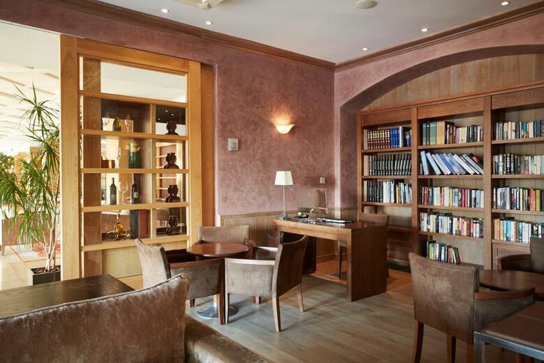 Hotel Insotel Fenicia Prestige Suites & Spa