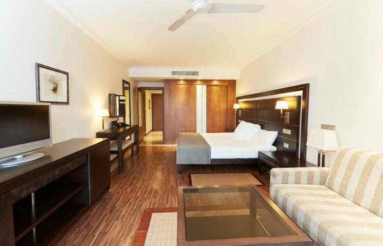 Hotel Insotel Fenicia Prestige Suites & Spa