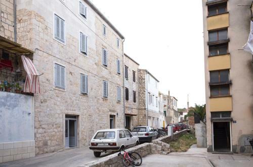 Firpo: Cozy Double Room City Centre Apartment