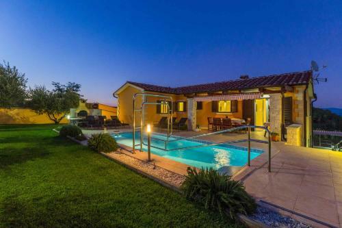 Holiday Home In Vizinada/istrien 40326