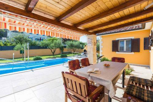 Holiday Home In Vizinada/istrien 40326